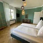 Stadtvilla アパート